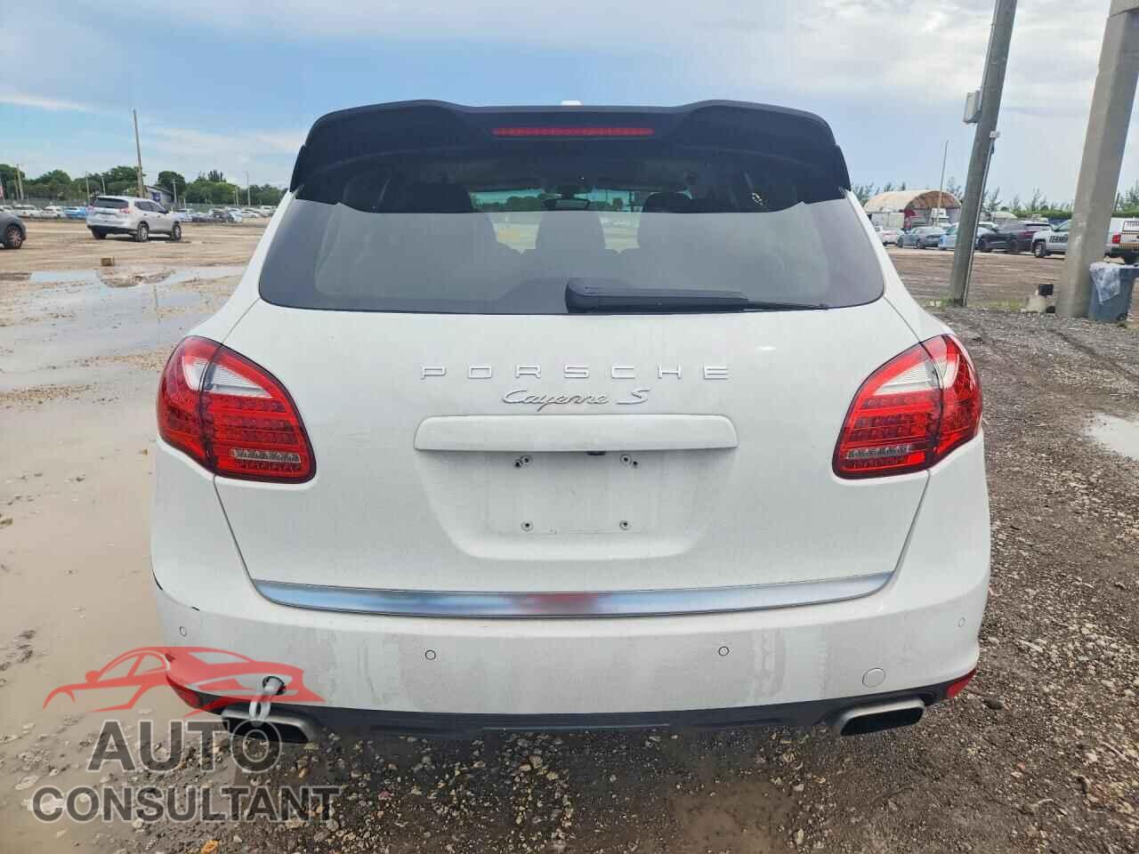 PORSCHE CAYENNE 2014 - WP1AE2A29ELA50546