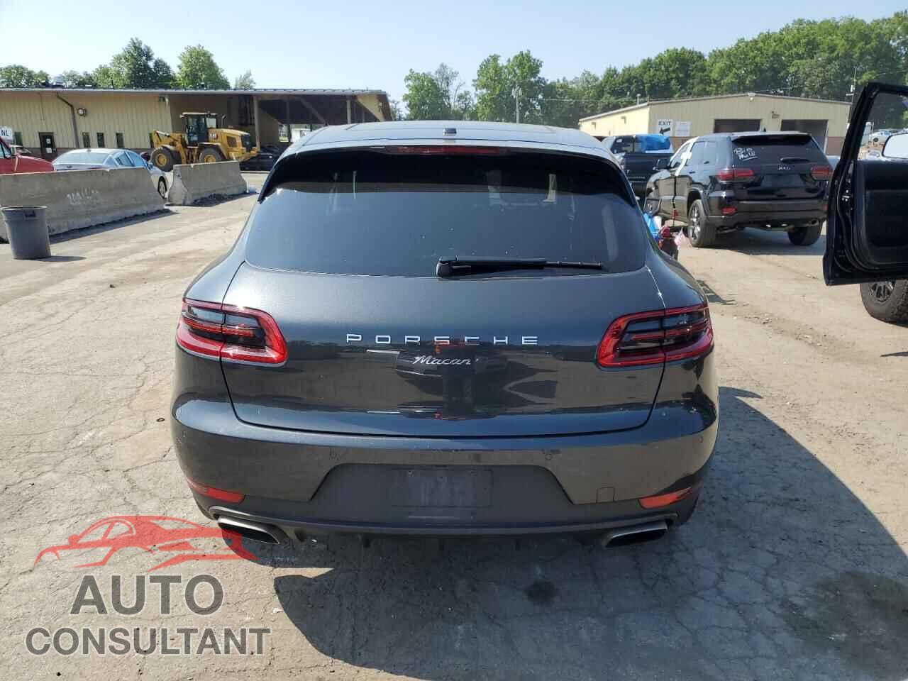 PORSCHE MACAN 2018 - WP1AA2A59JLB09305