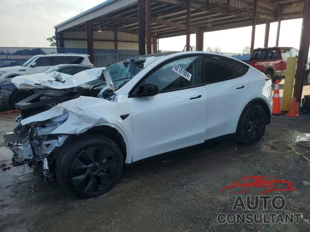 TESLA MODEL Y 2024 - 7SAYGDED7RF131879