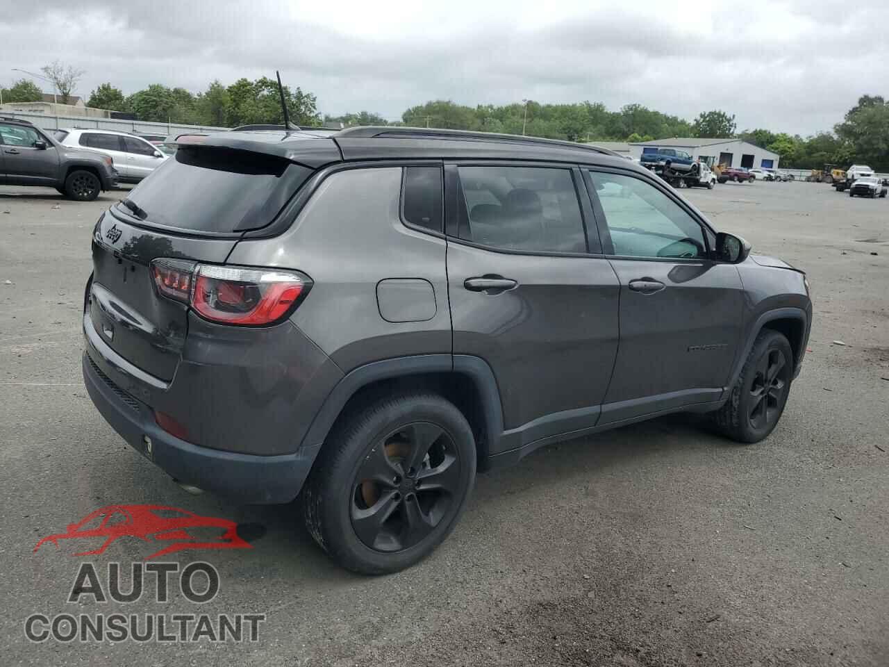 JEEP COMPASS 2018 - 3C4NJDBB4JT453163