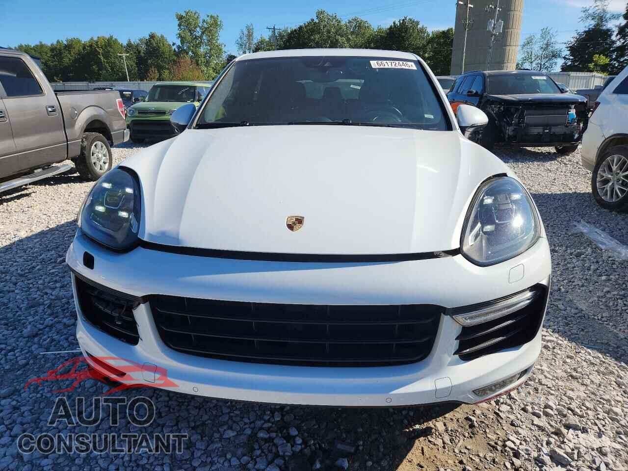 PORSCHE CAYENNE 2015 - WP1AC2A21FLA80731