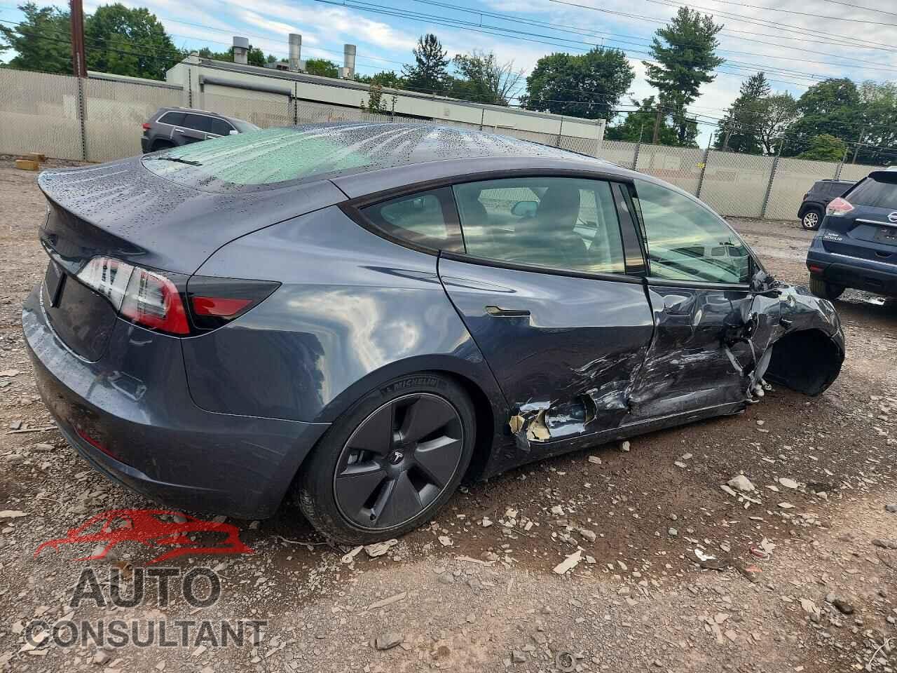 TESLA MODEL 3 2023 - 5YJ3E1EA0PF645359