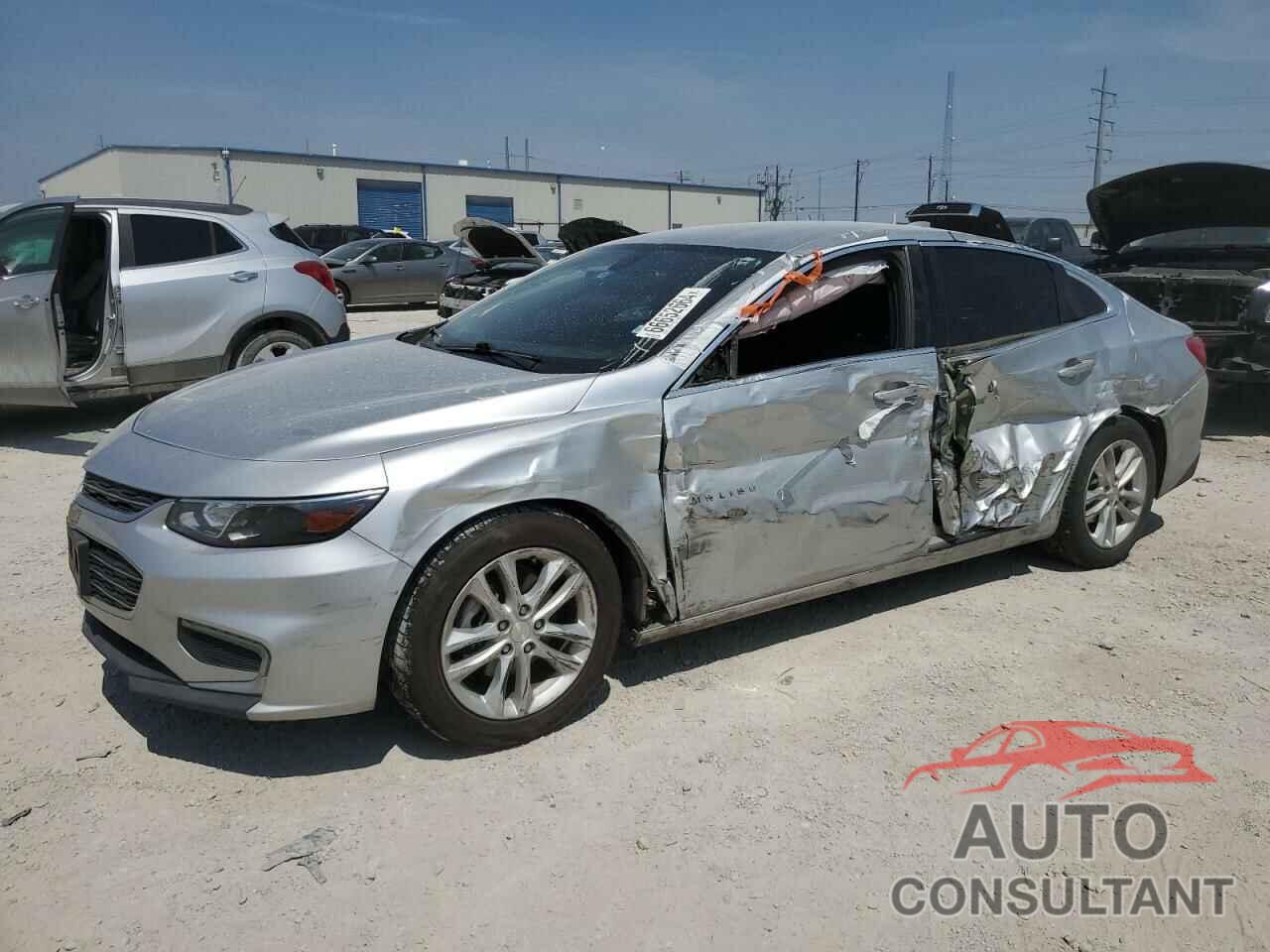 CHEVROLET MALIBU 2017 - 1G1ZE5ST9HF245927