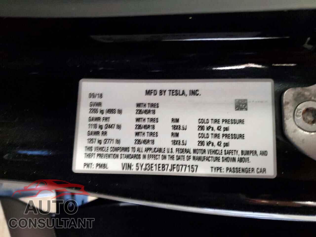TESLA MODEL 3 2018 - 5YJ3E1EB7JF077157