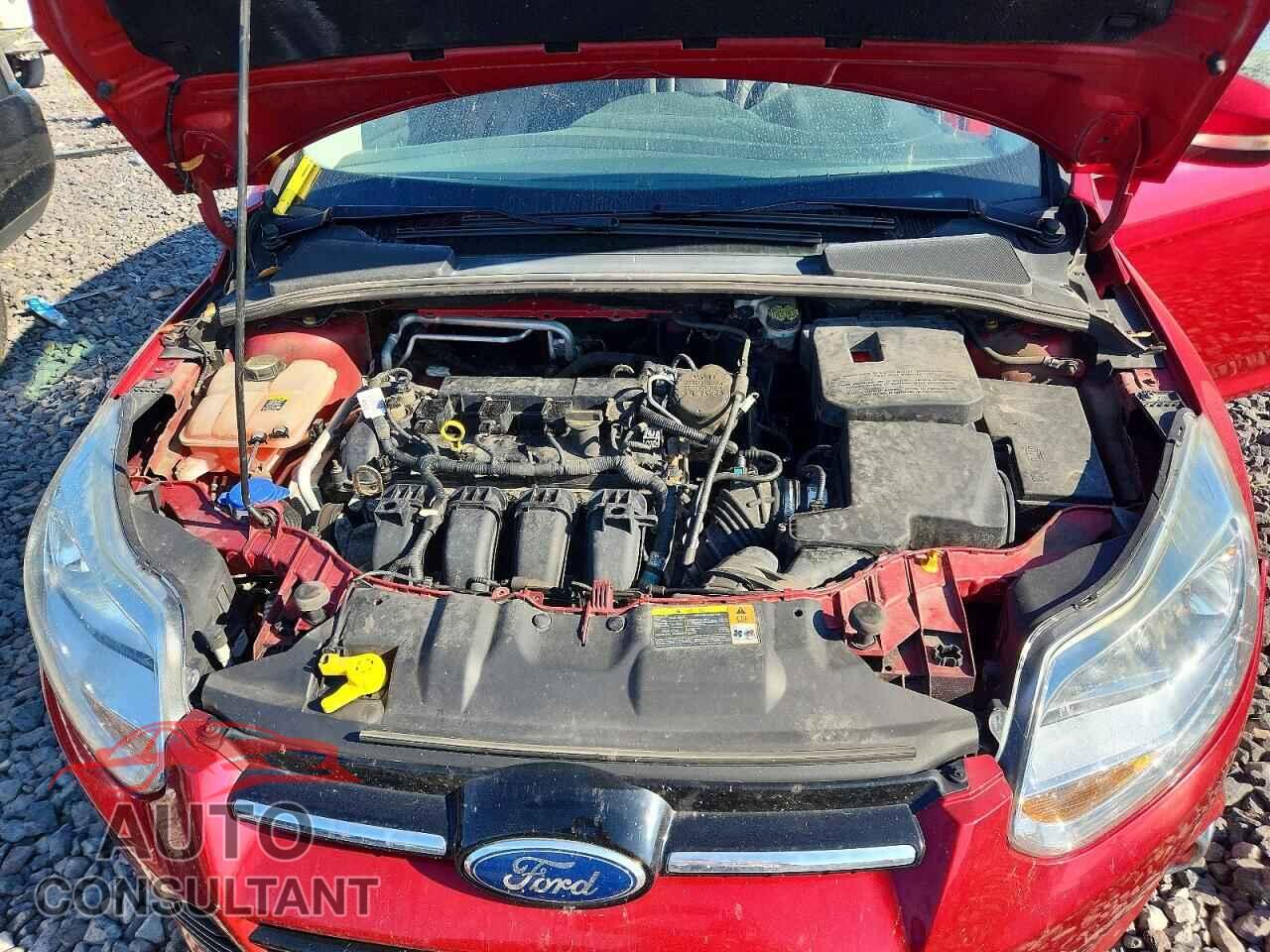 FORD FOCUS 2012 - 1FAHP3M28CL283106
