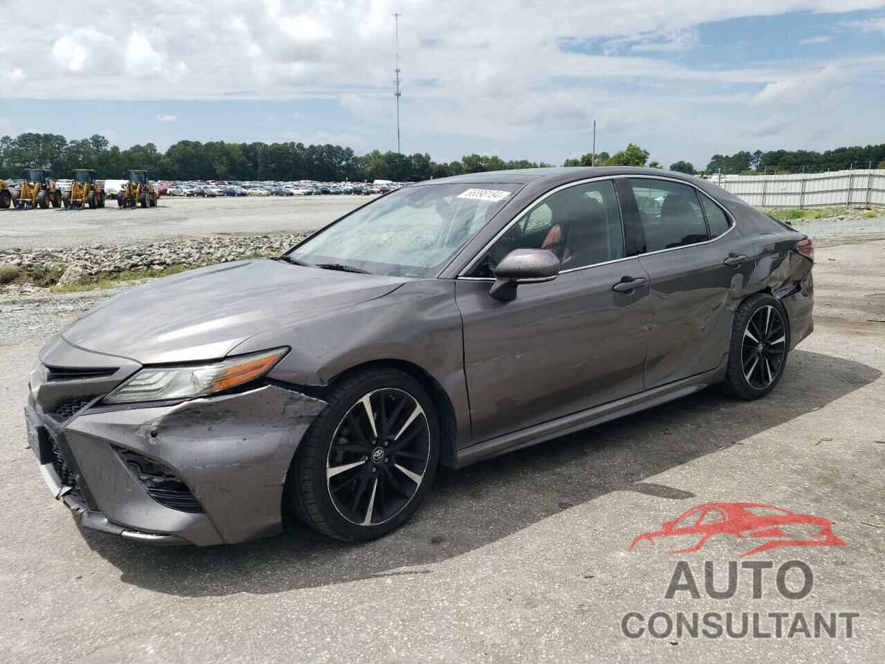 TOYOTA CAMRY 2018 - 4T1B61HKXJU121434