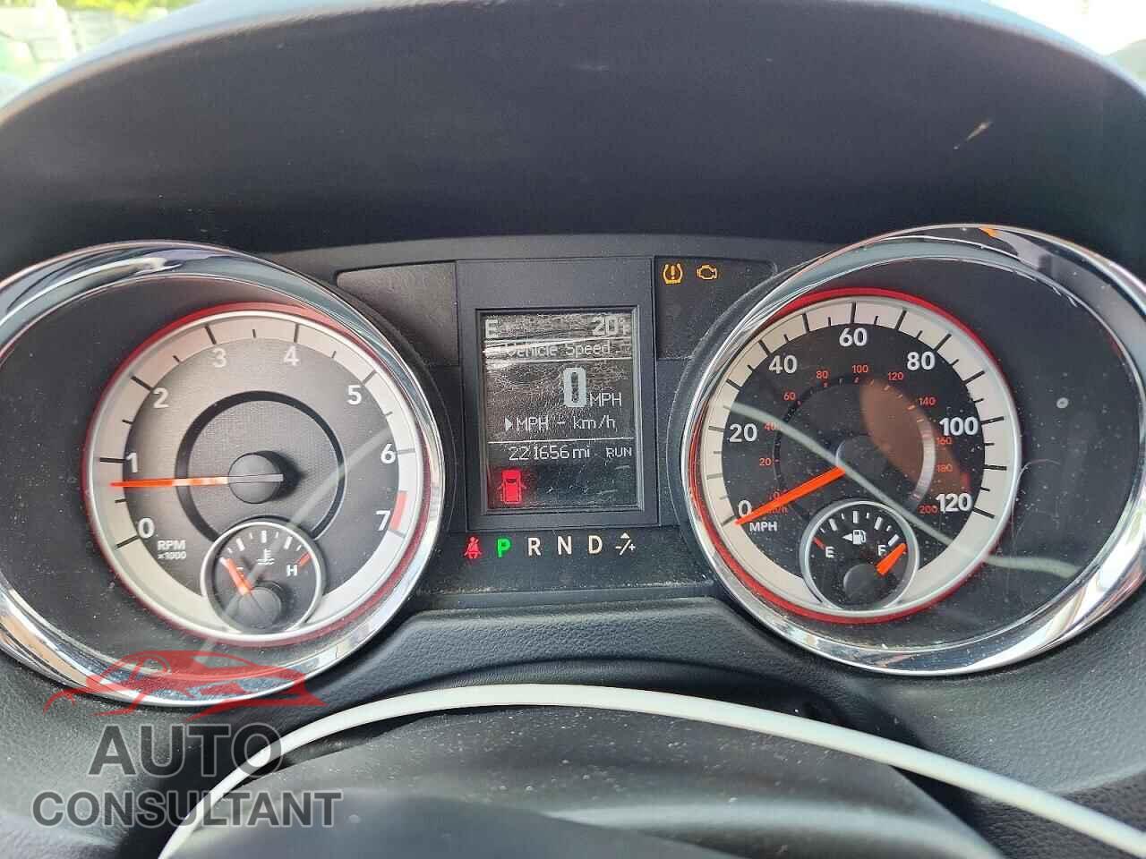 DODGE CARAVAN 2011 - 2D4RN5DG0BR619738