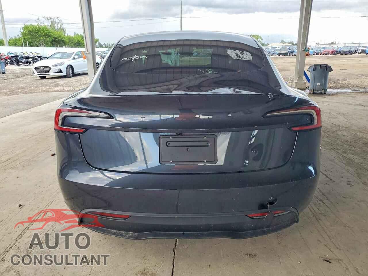 TESLA MODEL 3 2026 - 5YJ3E1EAXTF189915