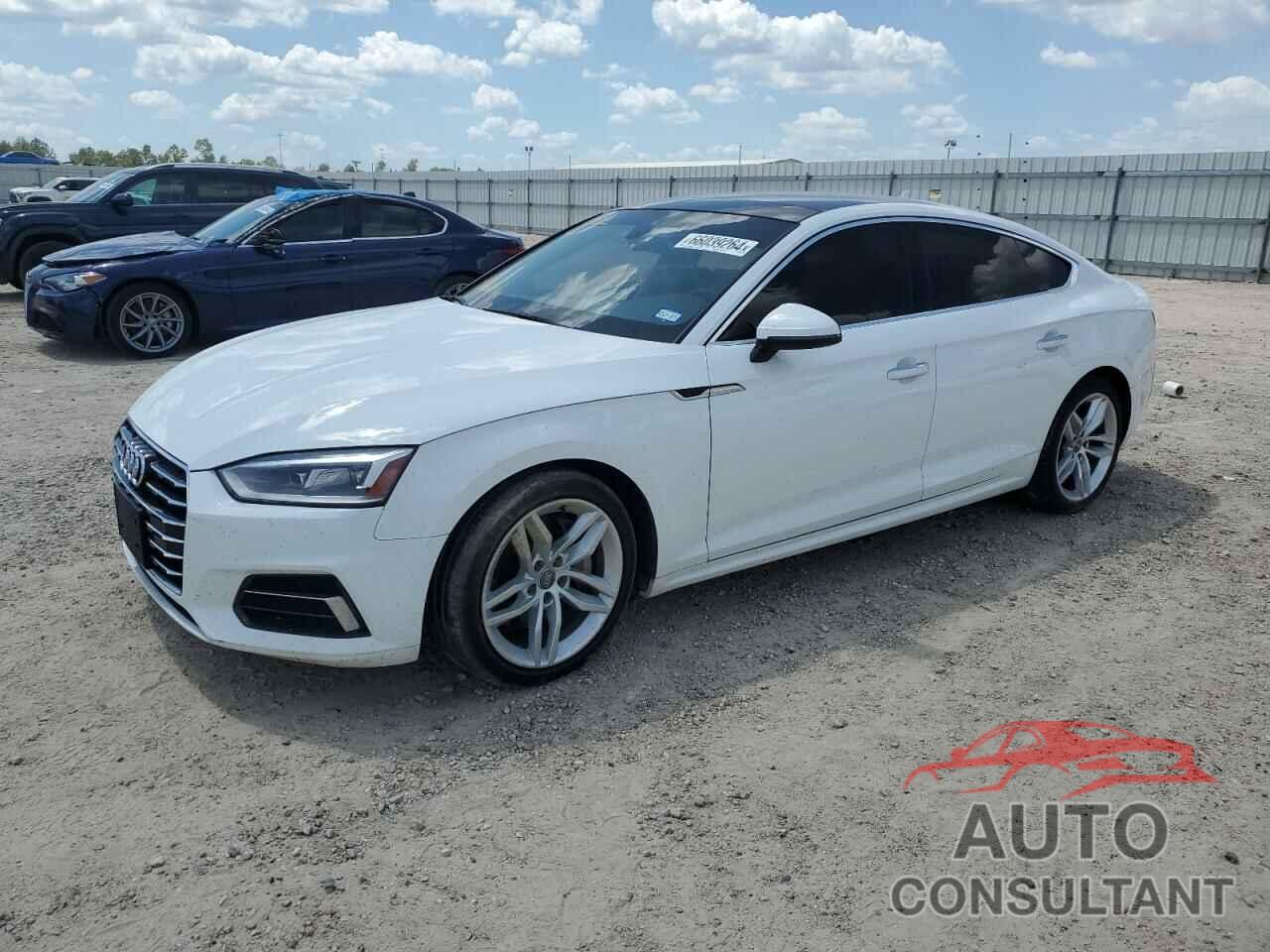 AUDI A5 2019 - WAUANCF54KA059489