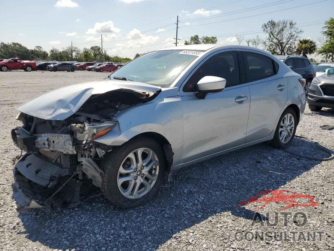 TOYOTA YARIS 2017 - 3MYDLBYV3HY188293