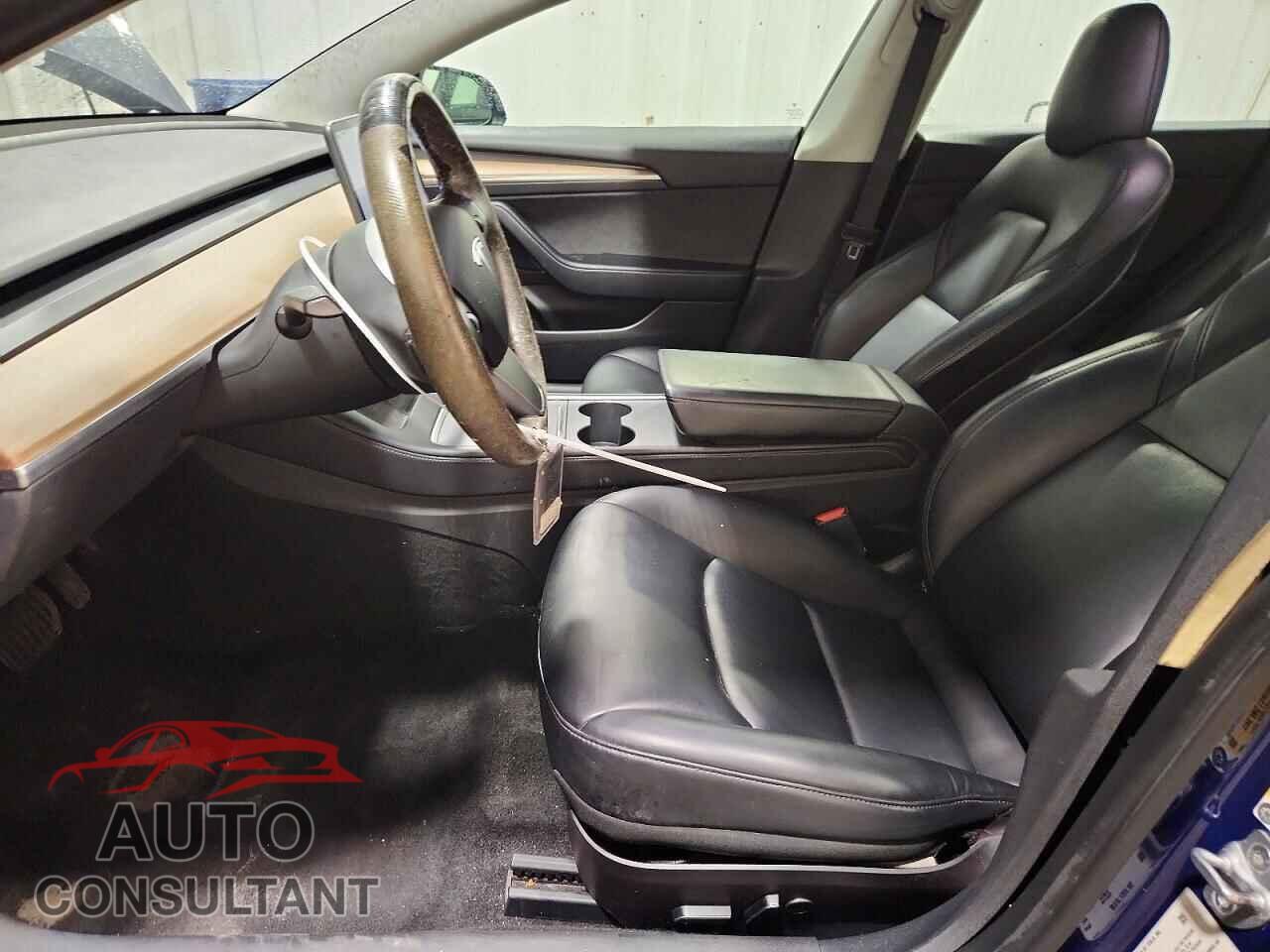 TESLA MODEL 3 2022 - 5YJ3E1EA2NF304199