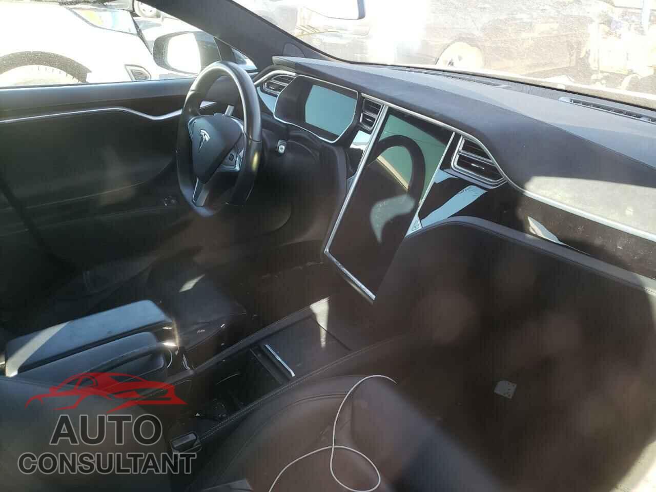 TESLA MODEL S 2016 - 5YJSA1E21GF124926