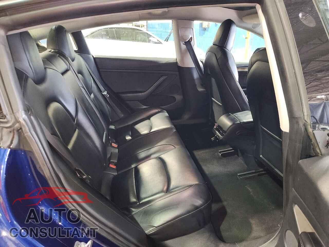 TESLA MODEL 3 2022 - 5YJ3E1EA6NF370111