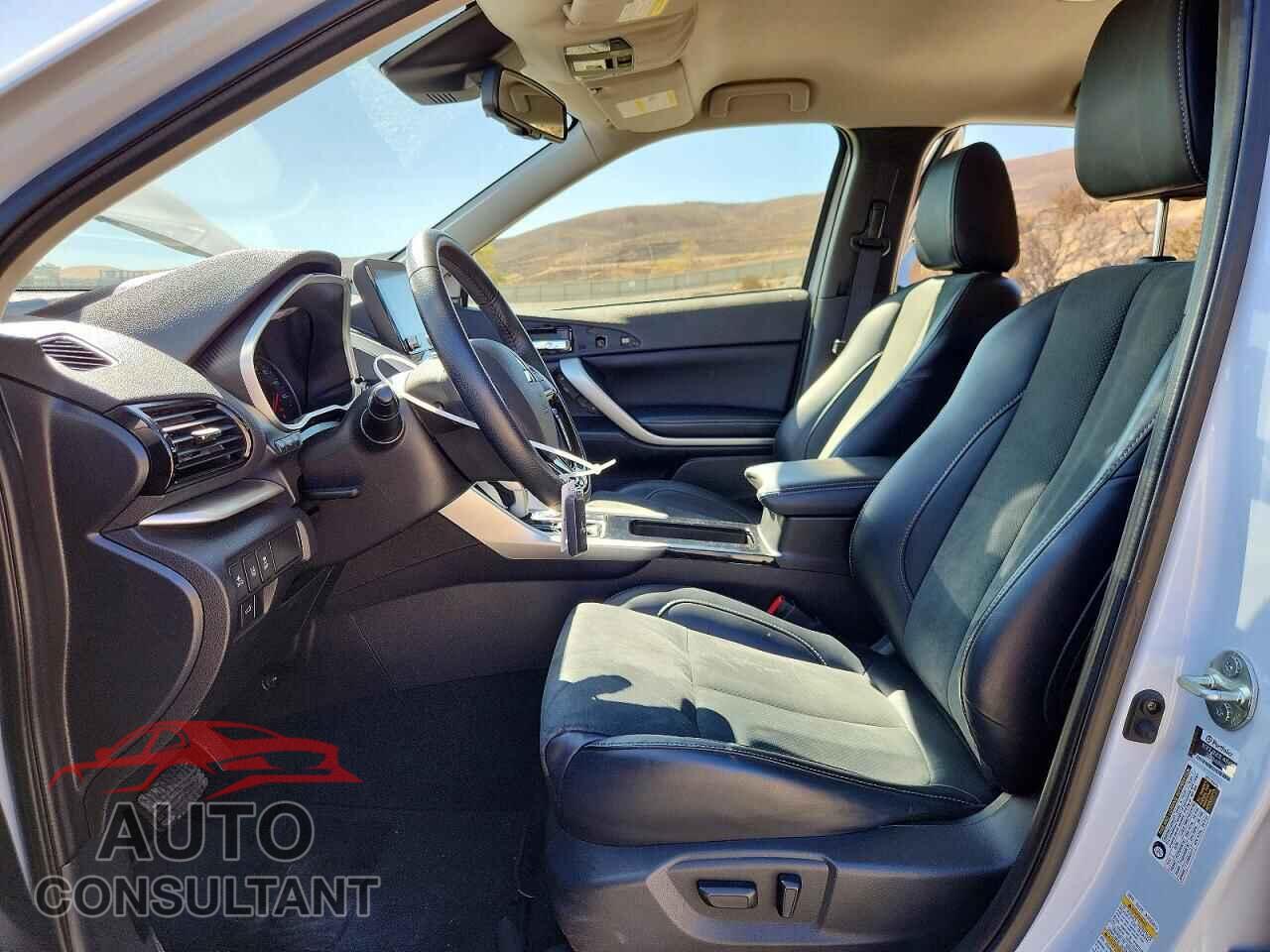 MITSUBISHI ECLIPSE 2024 - JA4ATWAA8RZ064294