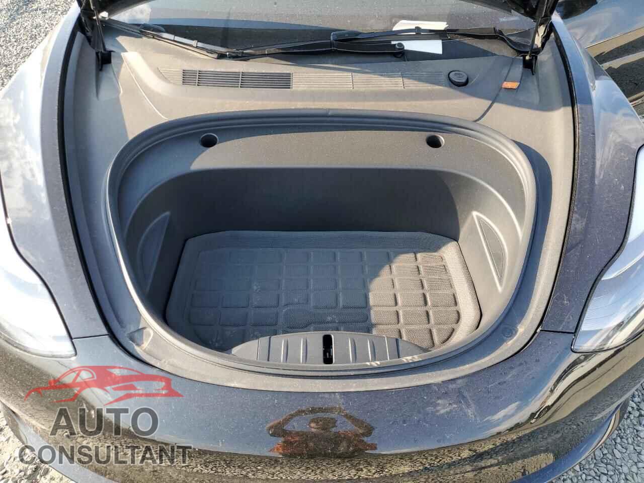 TESLA MODEL 3 2023 - 5YJ3E1EA3PF512126