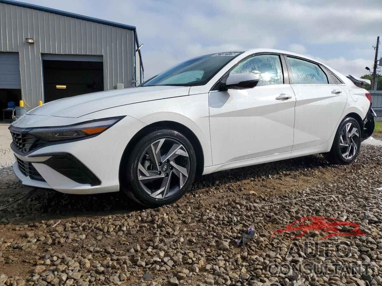 HYUNDAI ELANTRA 2025 - KMHLP4DG3SU996862