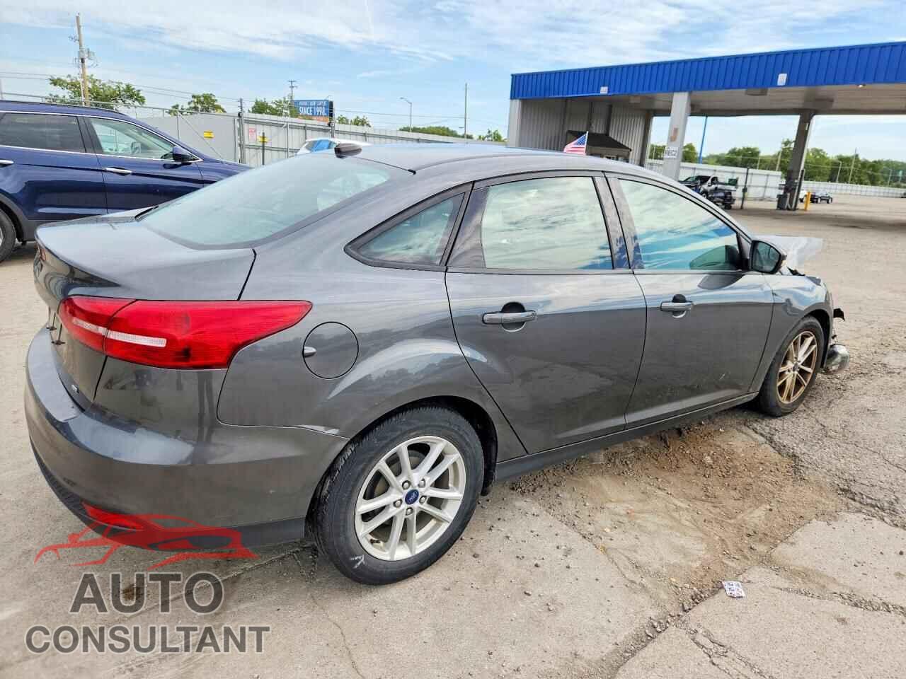 FORD FOCUS 2017 - 1FADP3F21HL229388