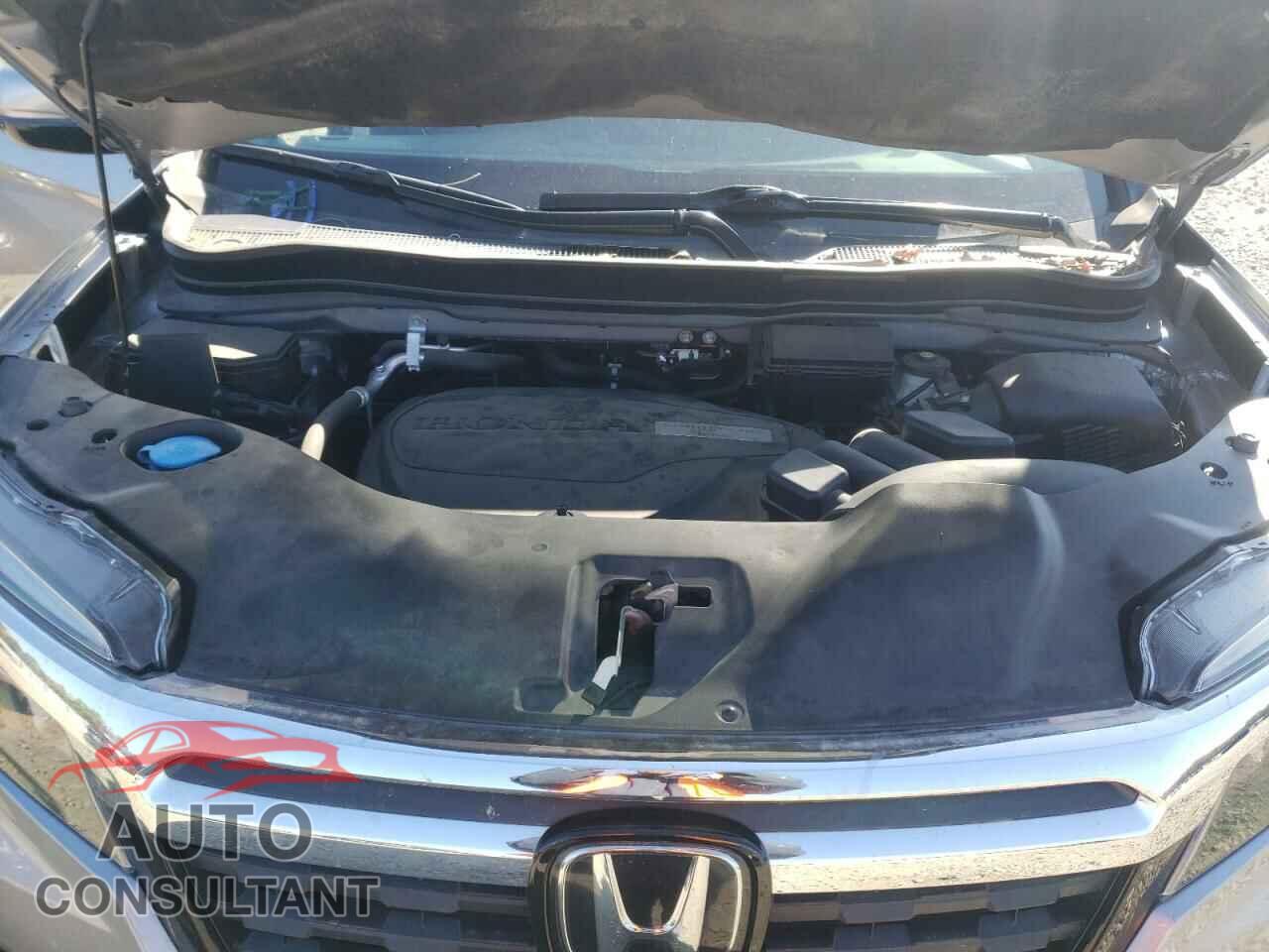 HONDA RIDGELINE 2018 - 5FPYK3F79JB004349