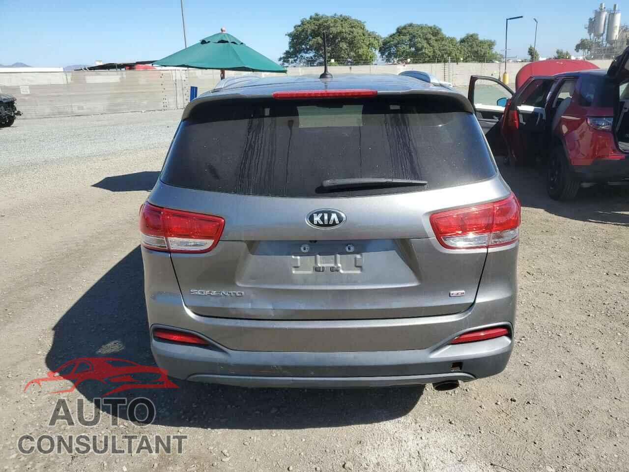 KIA SORENTO 2017 - 5XYPG4A30HG196246