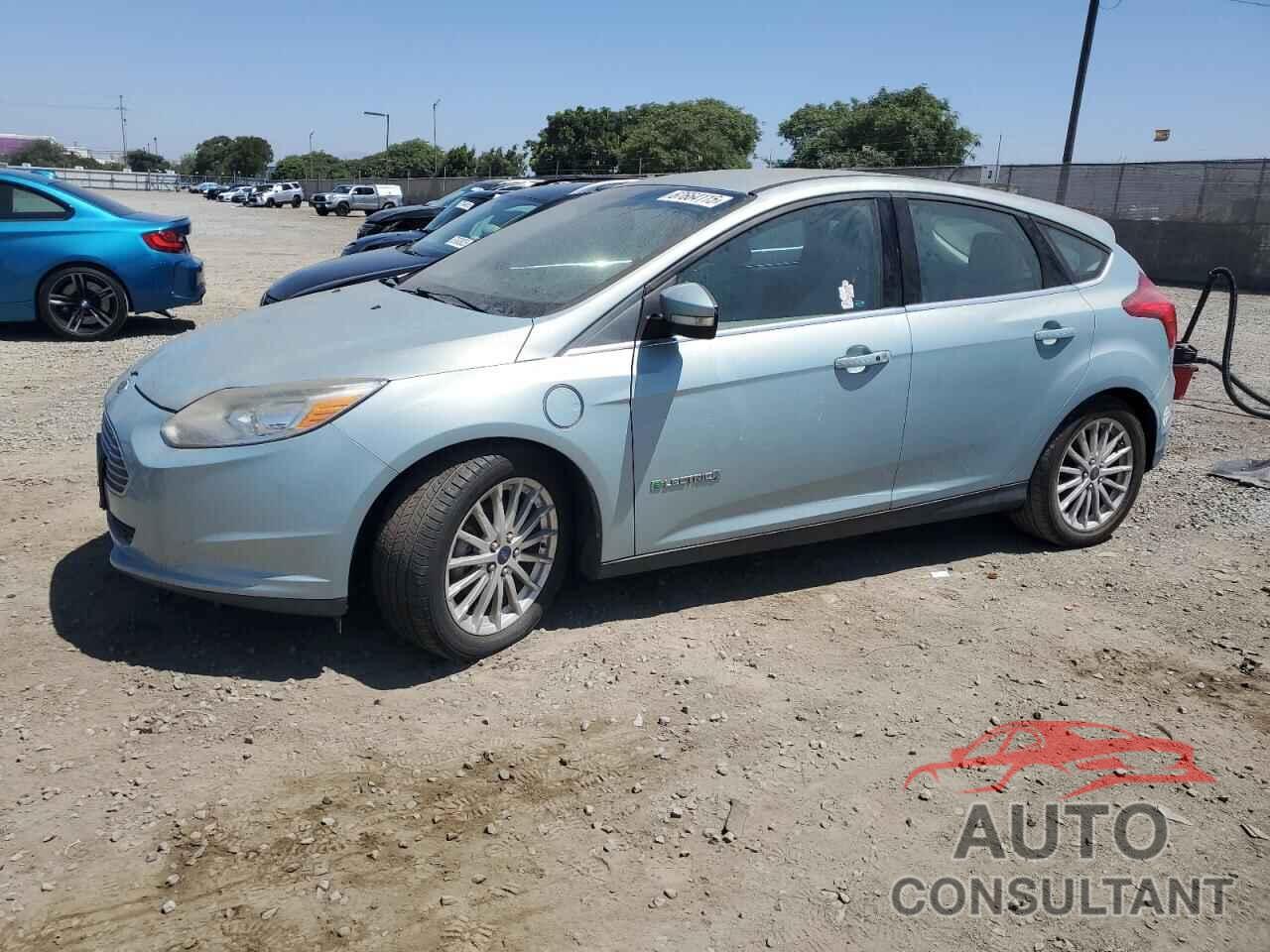 FORD FOCUS 2014 - 1FADP3R44EL281770