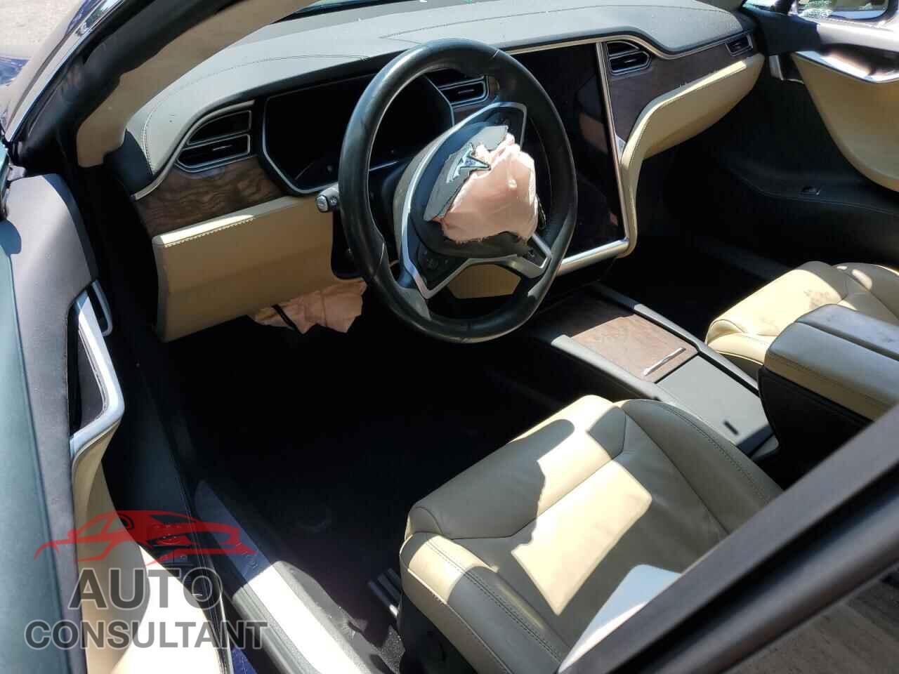 TESLA MODEL S 2017 - 5YJSA1E27HF211022