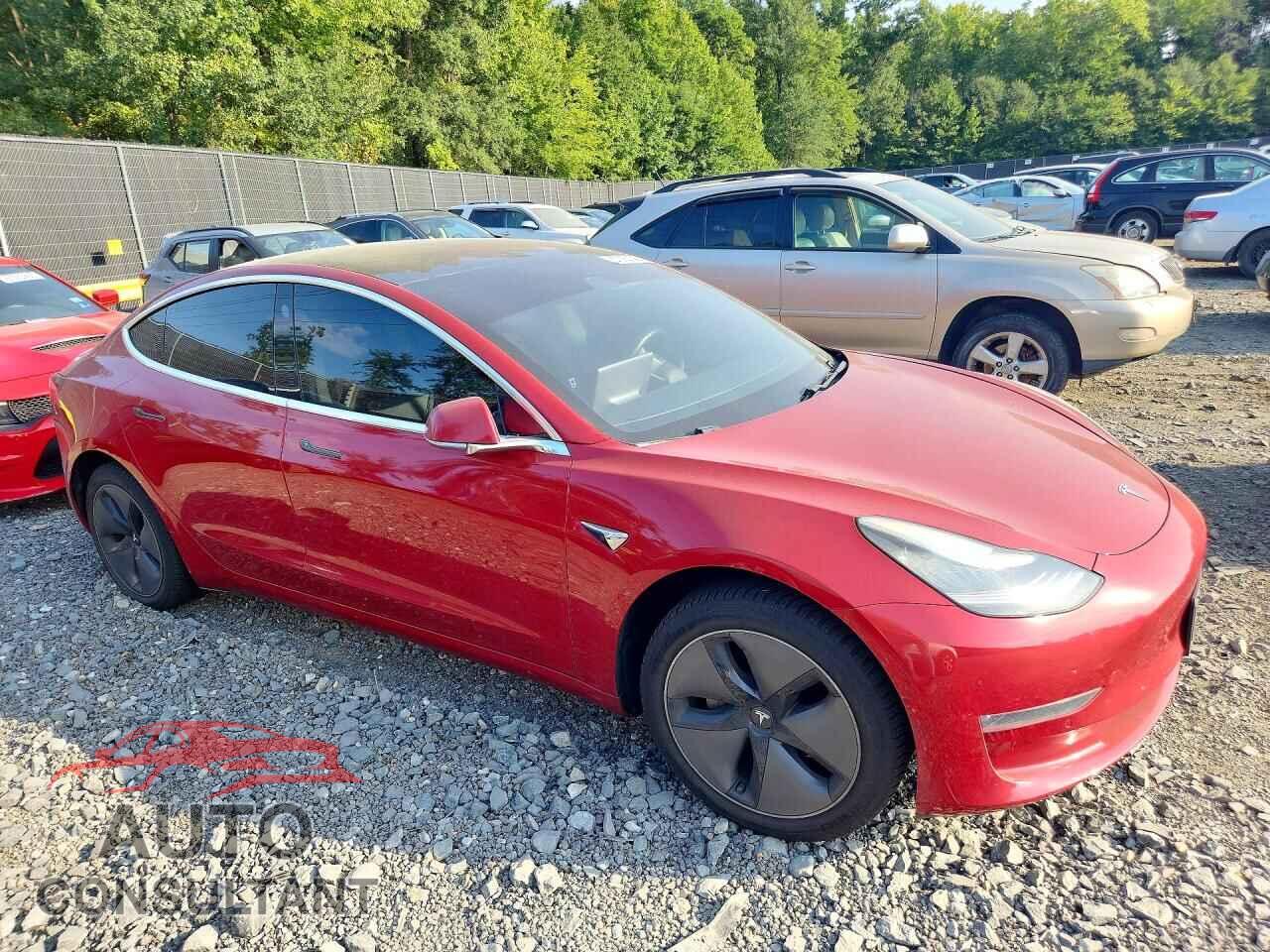 TESLA MODEL 3 2018 - 5YJ3E1EA6JF153894