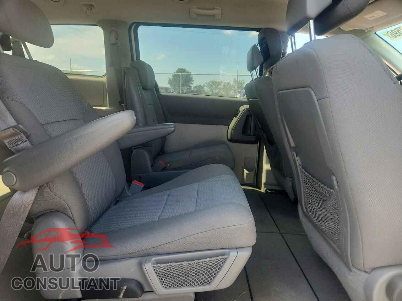 DODGE CARAVAN 2010 - 2D4RN4DE4AR362493