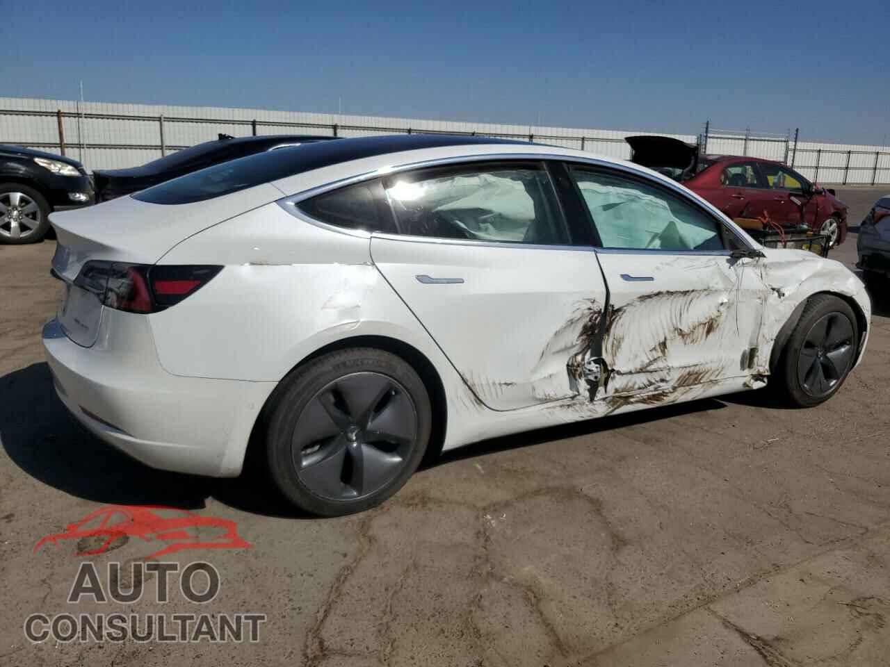 TESLA MODEL 3 2018 - 5YJ3E1EB7JF131122