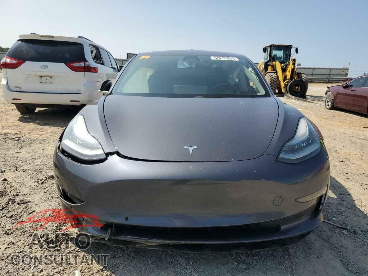 TESLA MODEL 3 2018 - 5YJ3E1EB0JF114355