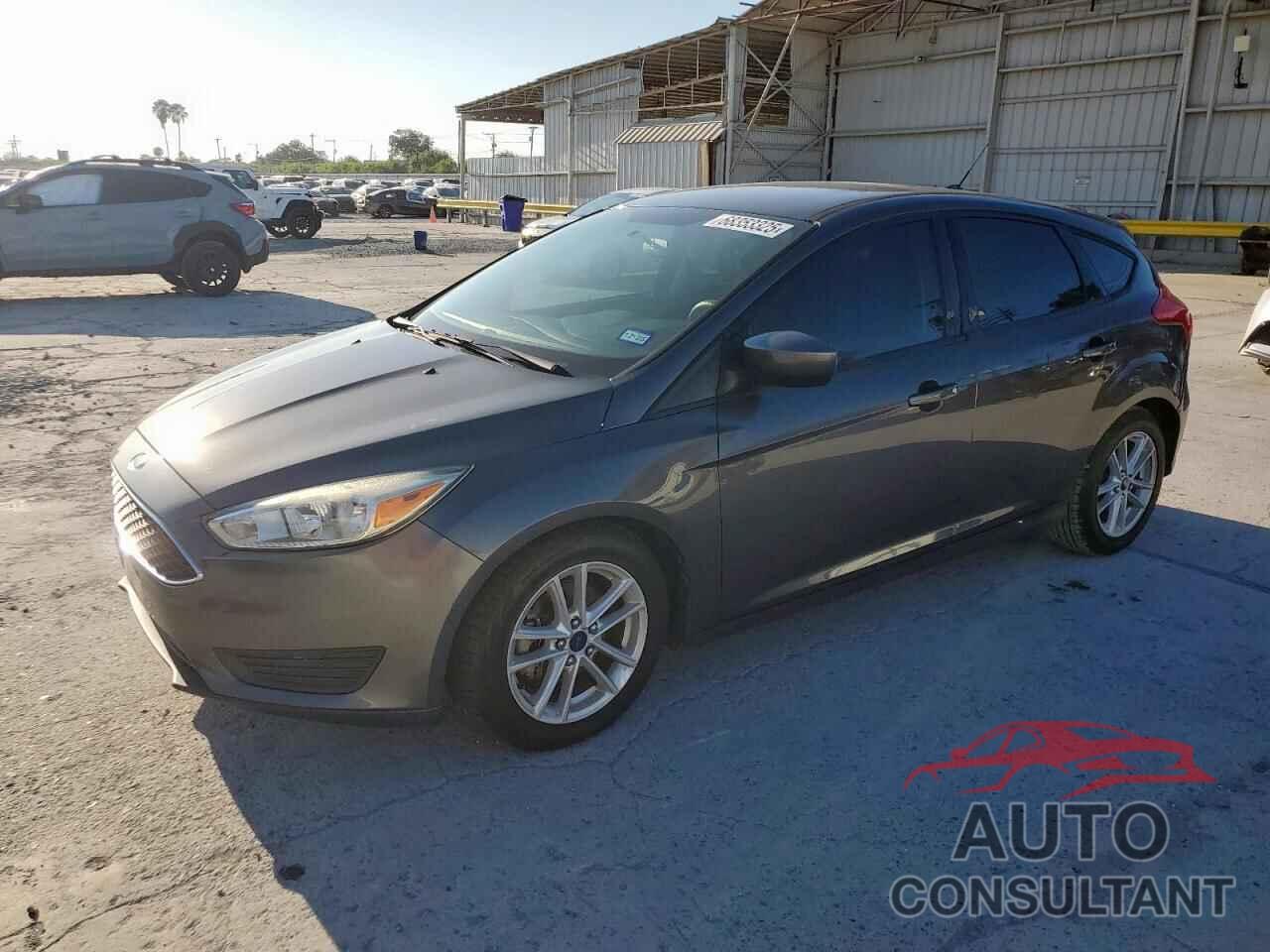 FORD FOCUS 2018 - 1FADP3K21JL229421