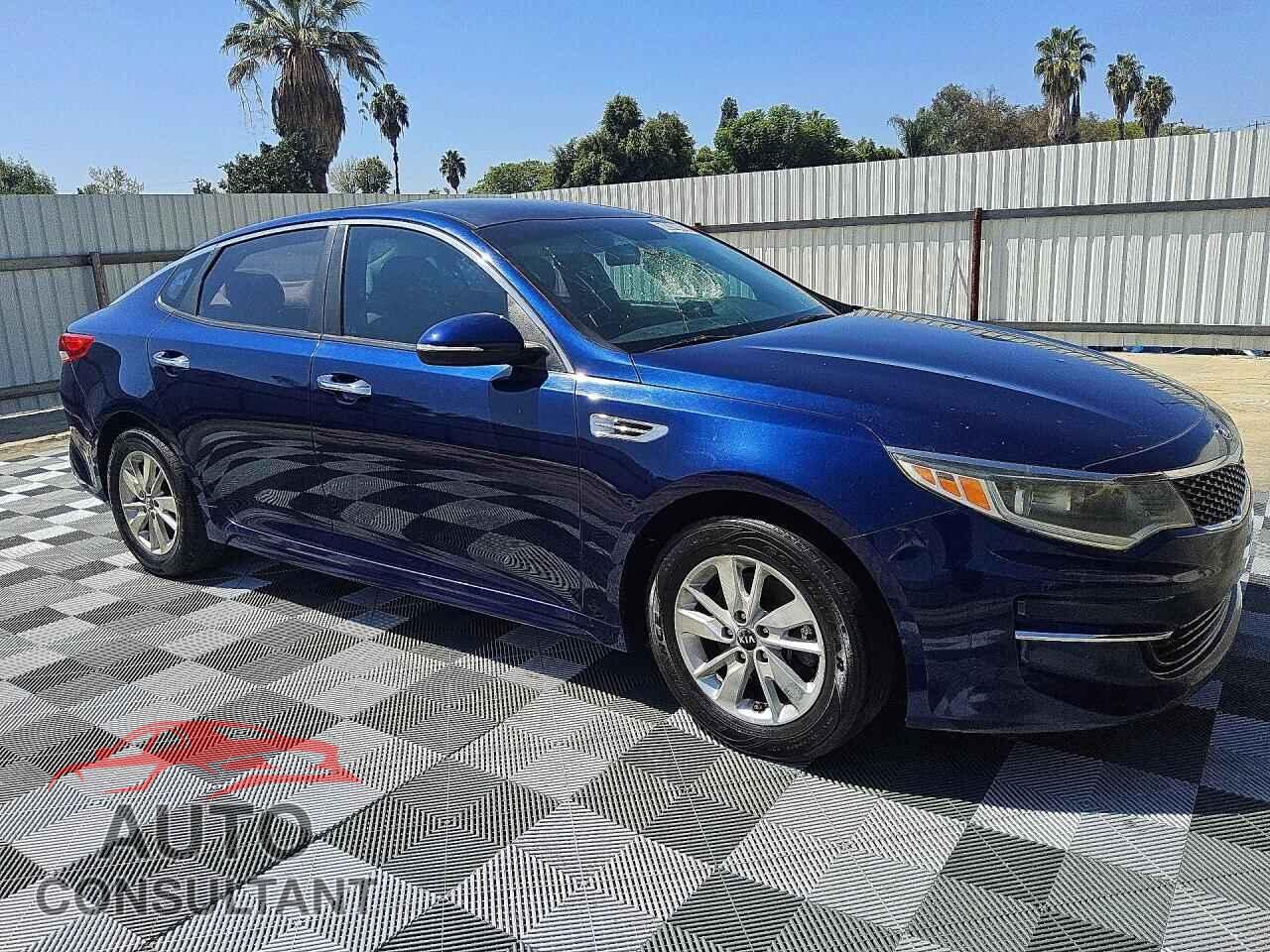 KIA OPTIMA 2018 - 5XXGT4L36JG194293