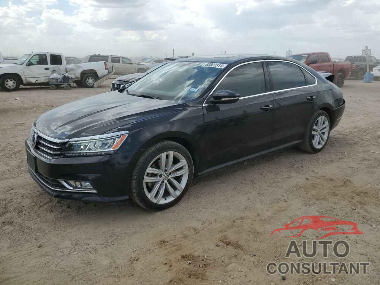 VOLKSWAGEN PASSAT 2018 - 1VWBA7A35JC032091