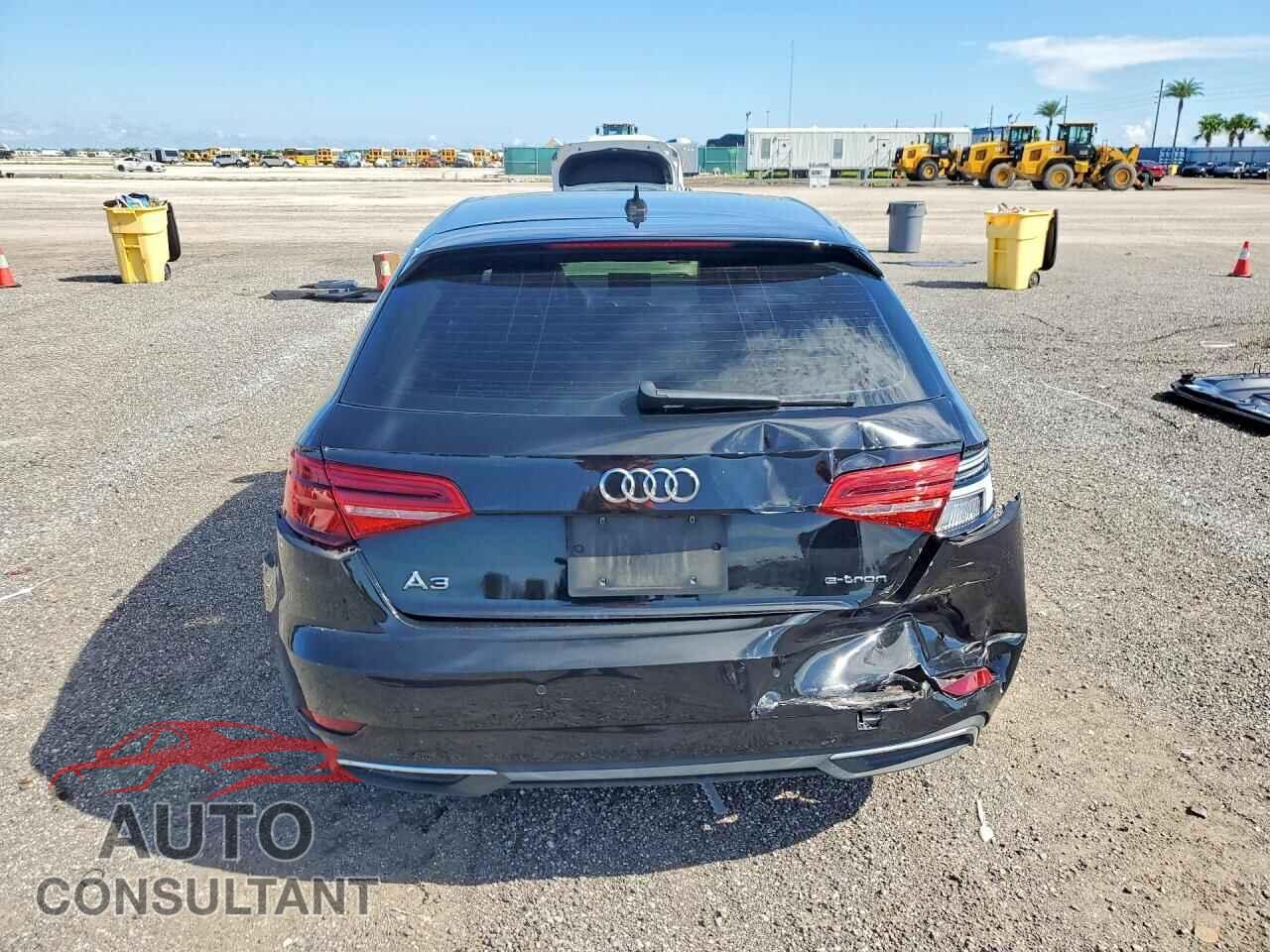 AUDI A3 2017 - WAUTPBFF2HA035870