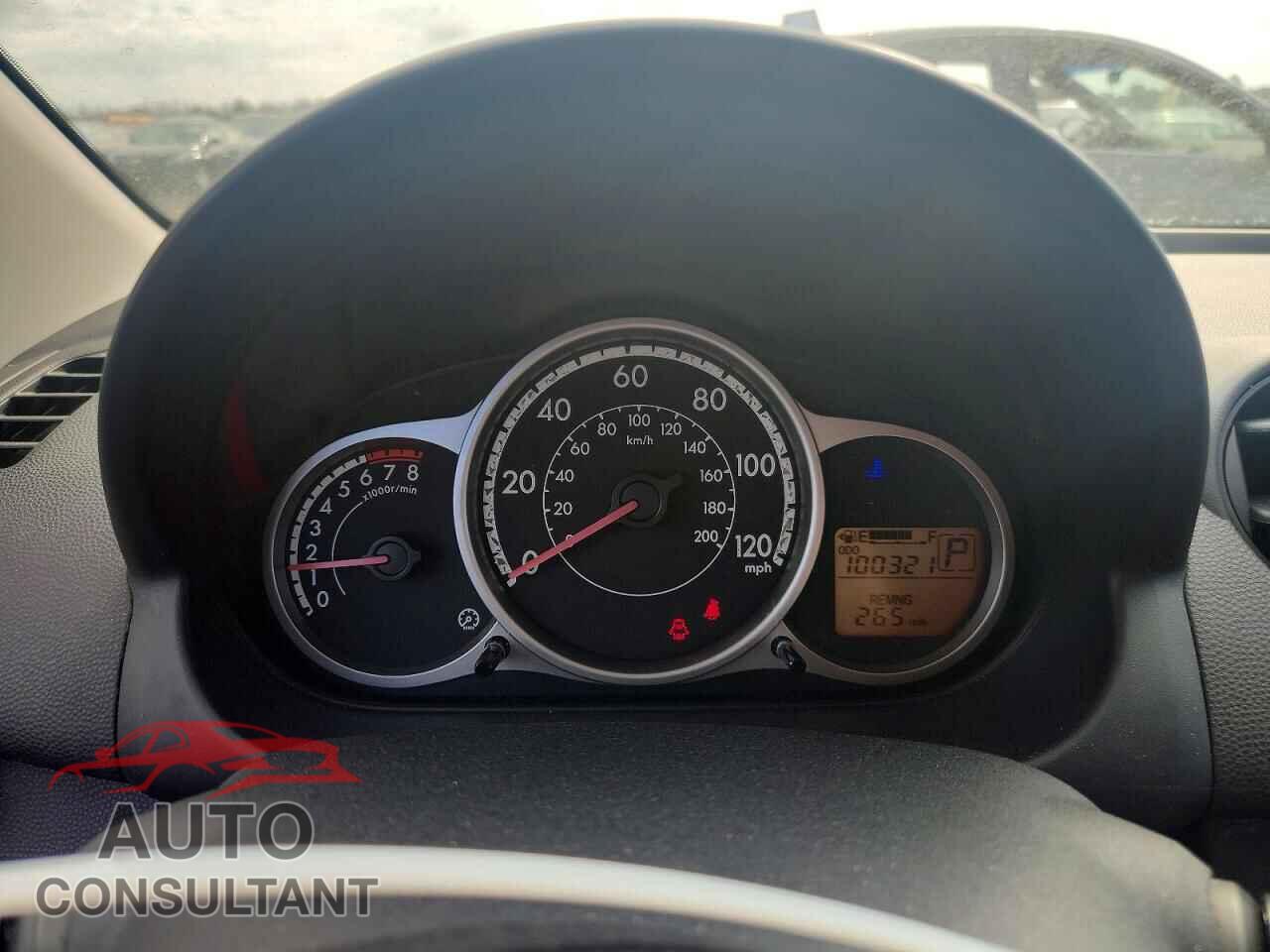 MAZDA 2 2012 - JM1DE1LZ1C0136385