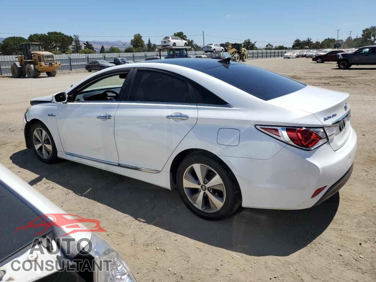 HYUNDAI SONATA 2011 - KMHEC4A4XBA007763