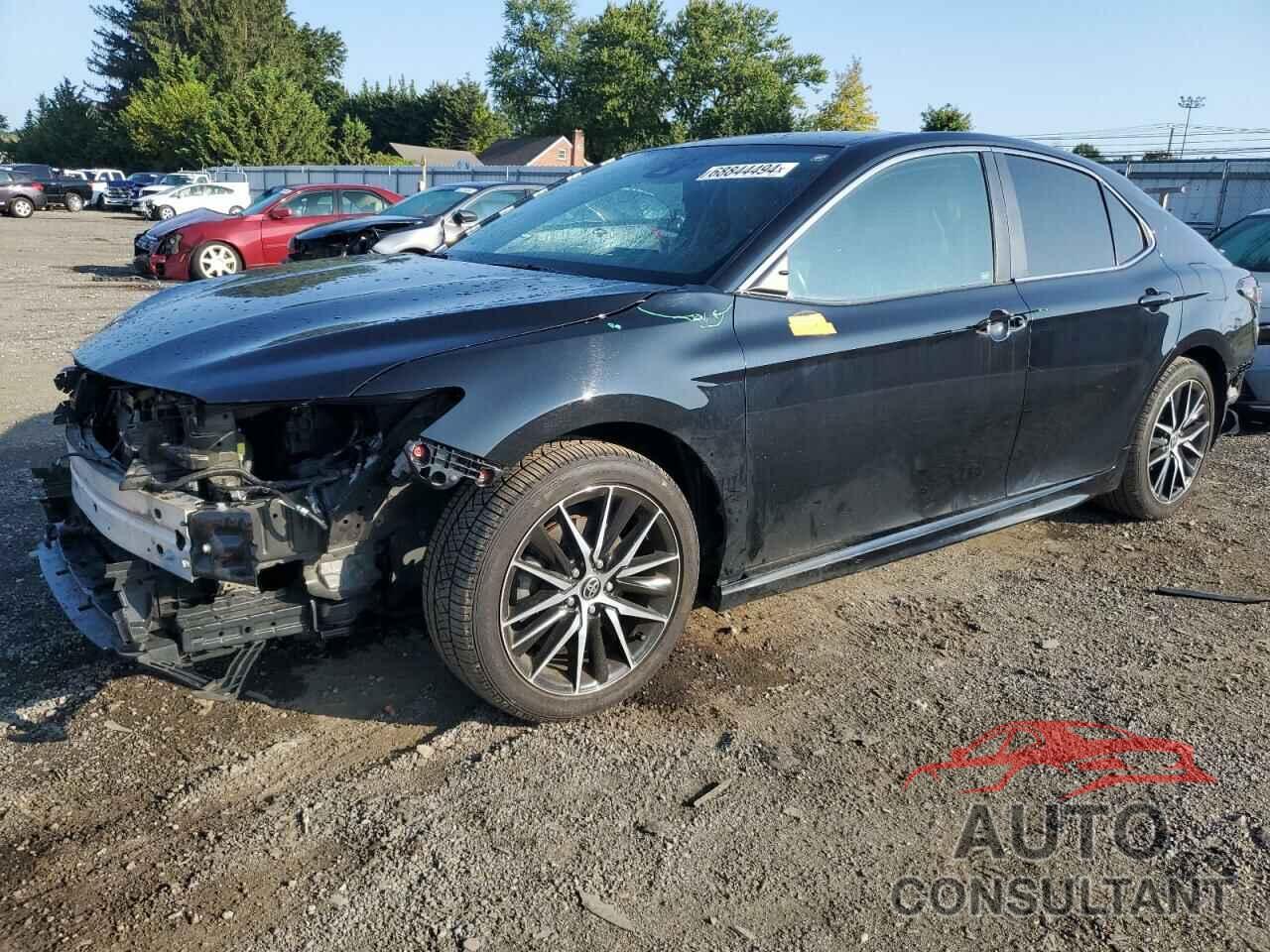 TOYOTA CAMRY 2022 - 4T1G11AK3NU662636