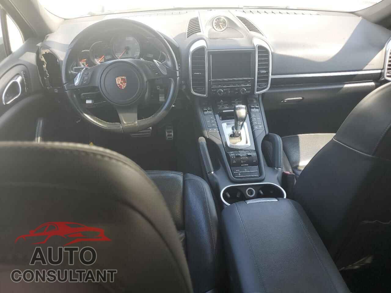 PORSCHE CAYENNE 2014 - WP1AB2A29ELA58509