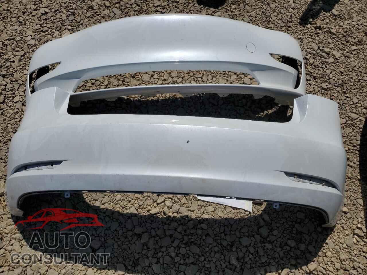 TESLA MODEL 3 2023 - 5YJ3E1EC0PF494539