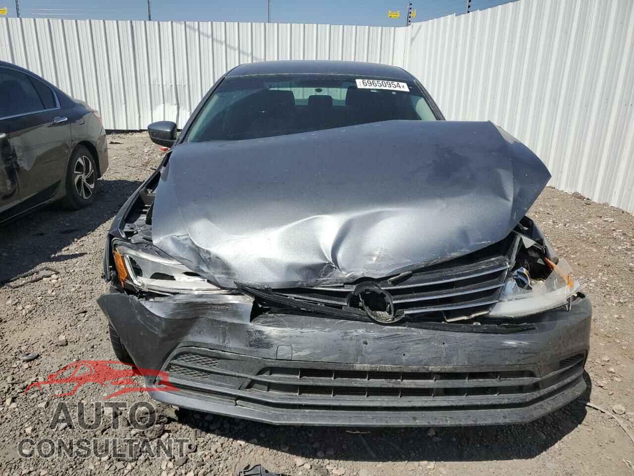 VOLKSWAGEN JETTA 2017 - 3VW2B7AJ8HM233553