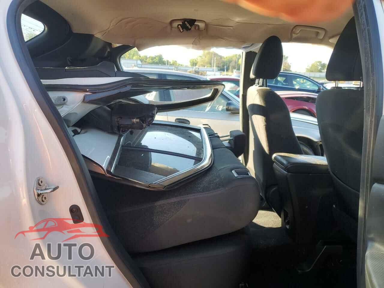 MITSUBISHI ECLIPSE 2018 - JA4AT4AA5JZ062205