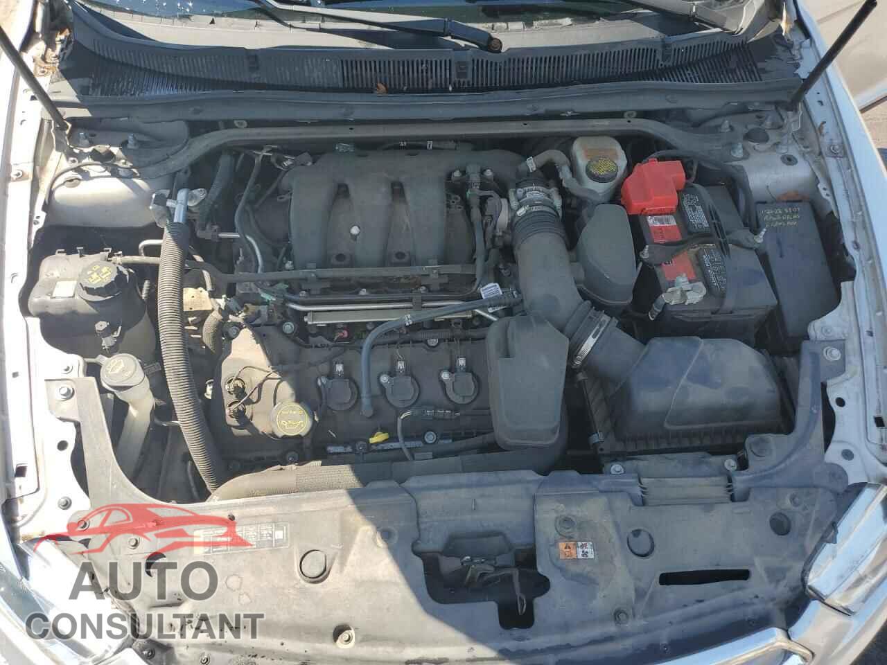 FORD TAURUS 2017 - 1FAHP2E83HG132073
