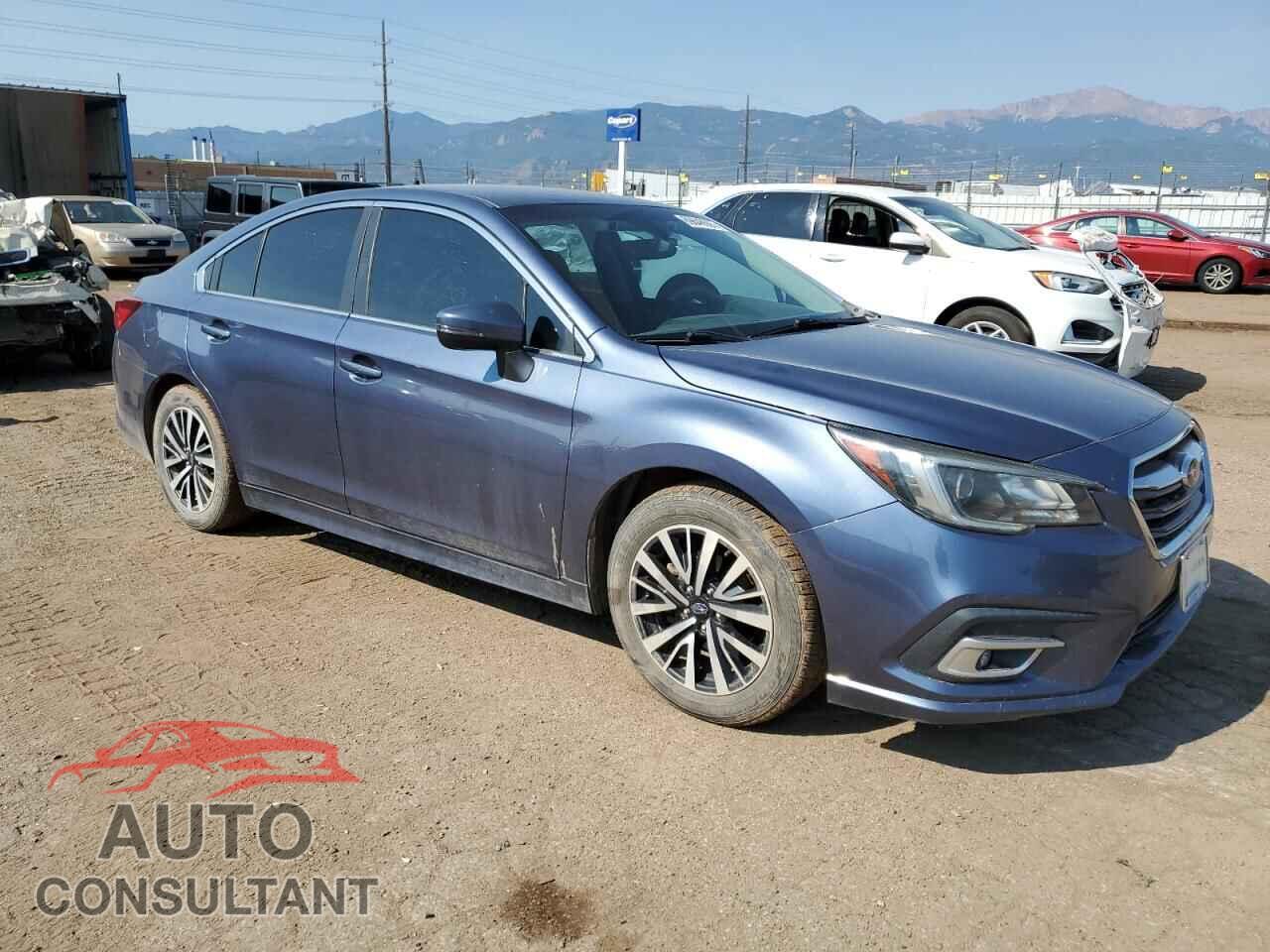 SUBARU LEGACY 2018 - 4S3BNAF68J3042427