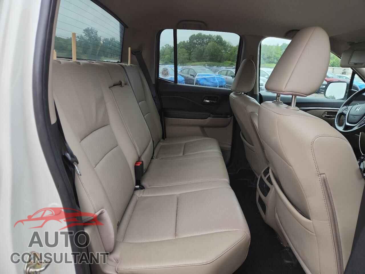 HONDA RIDGELINE 2017 - 5FPYK3F54HB018202