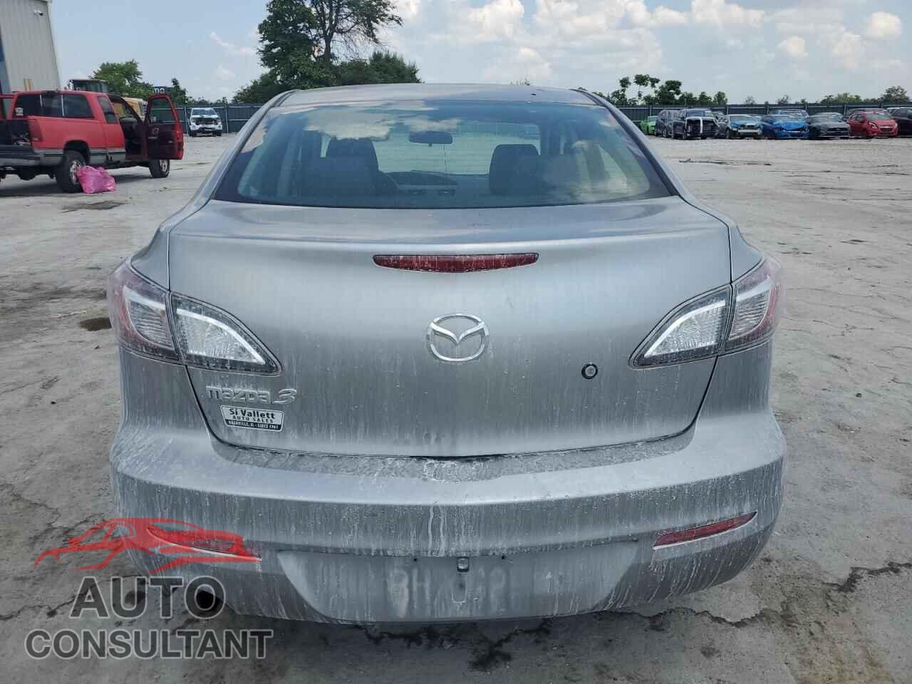 MAZDA 3 2013 - JM1BL1TFXD1776559