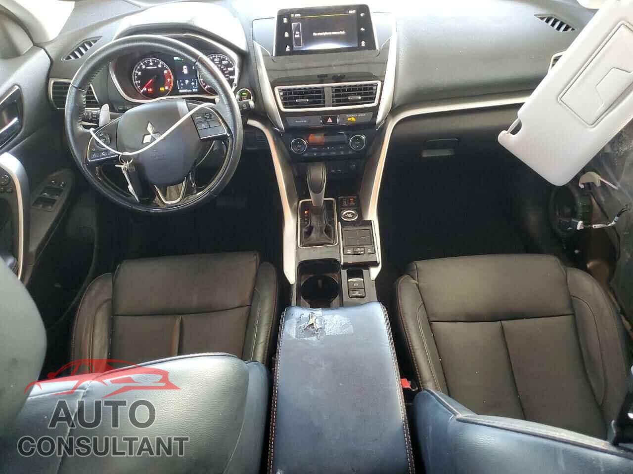 MITSUBISHI ECLIPSE 2018 - JA4AT5AA9JZ044165