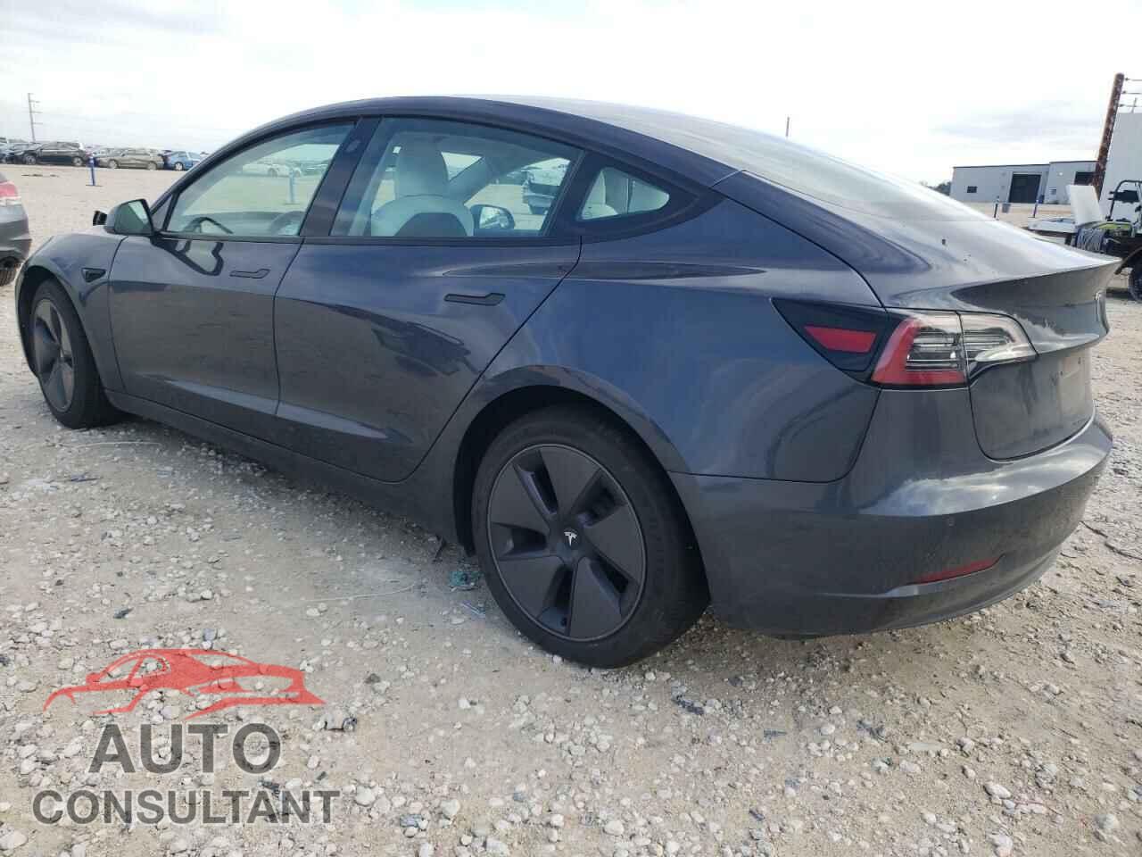 TESLA MODEL 3 2021 - 5YJ3E1EA5MF871196