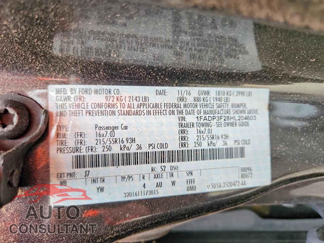 FORD FOCUS 2017 - 1FADP3F28HL204603