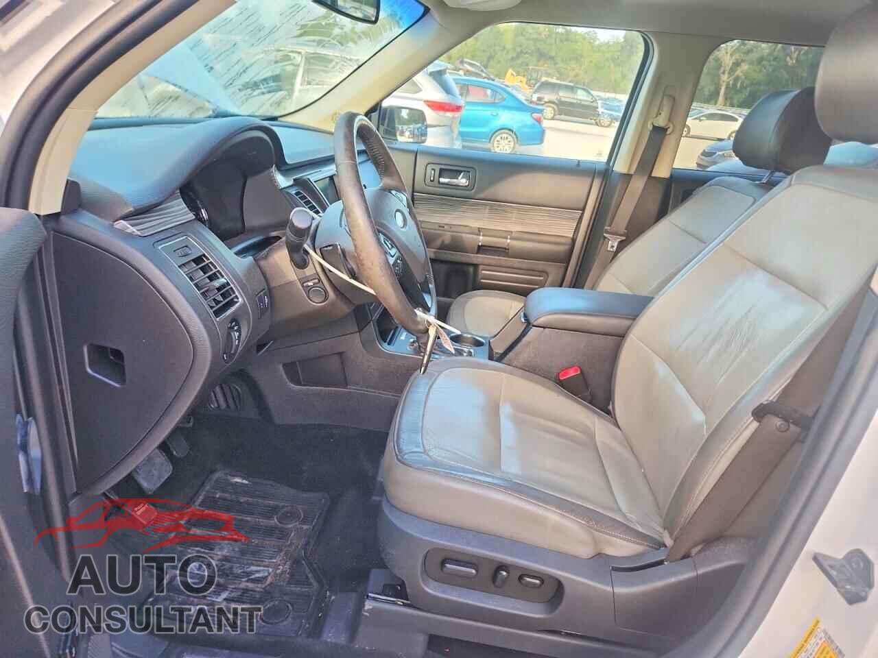 FORD FLEX 2017 - 2FMHK6DT5HBA09853