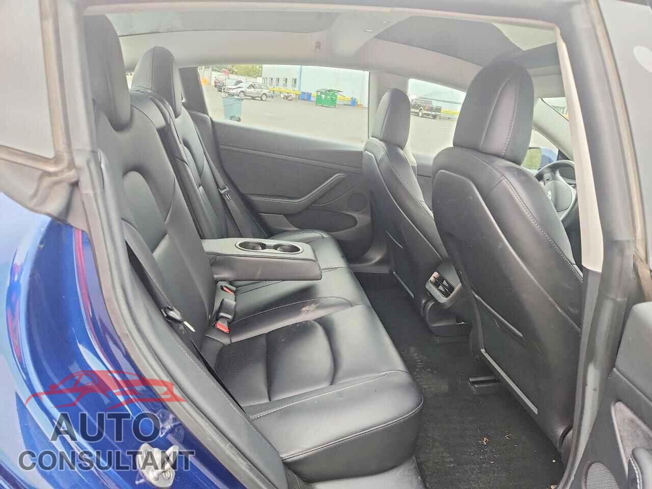 TESLA MODEL 3 2022 - 5YJ3E1EB0NF178157
