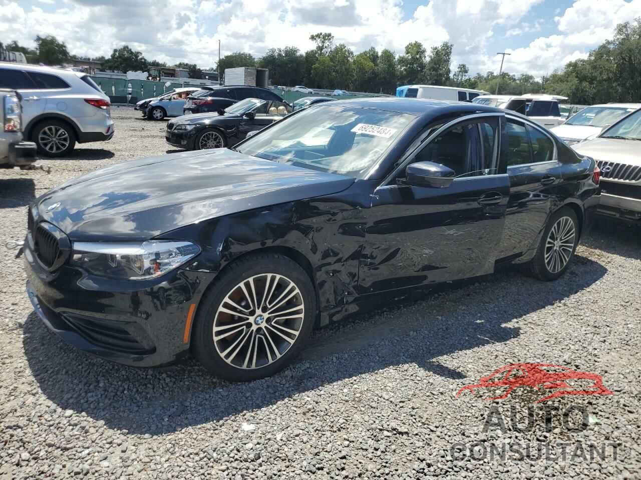 BMW 5 SERIES 2019 - WBAJA5C58KWW11879